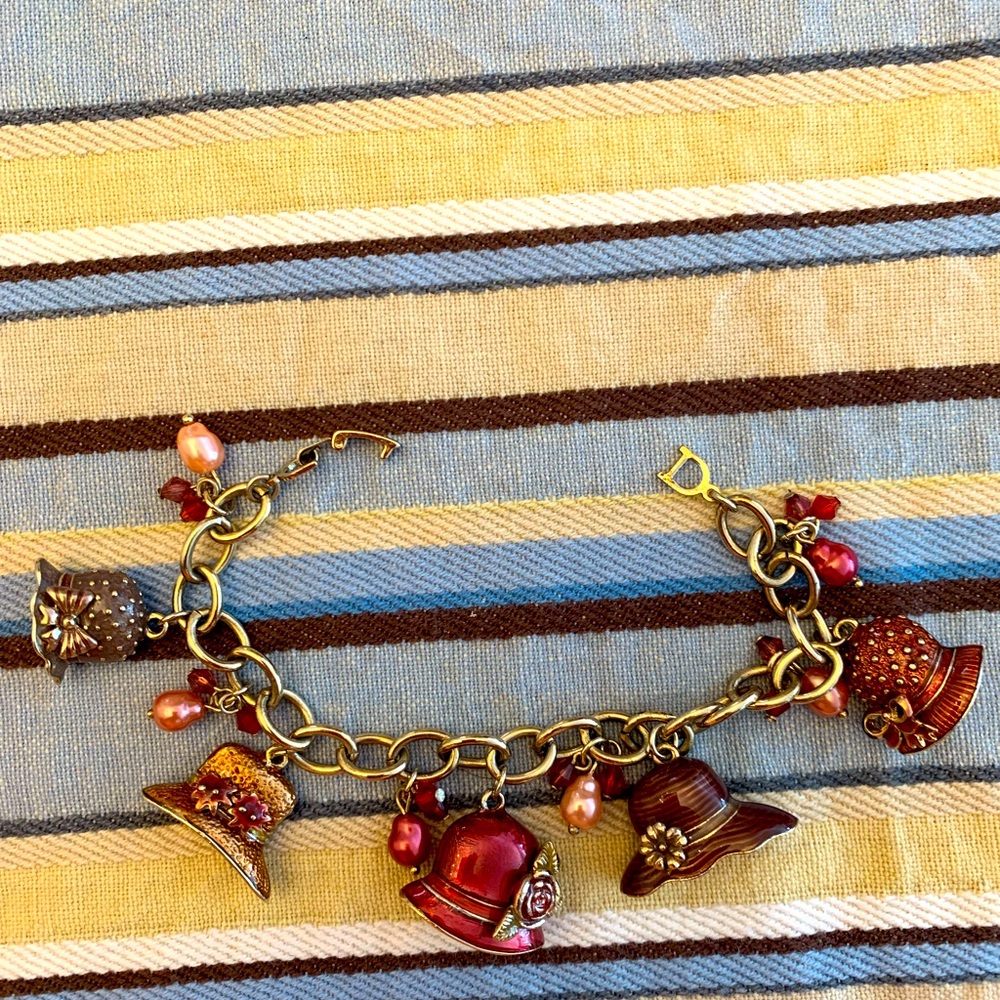 Charm  Bracelet , cute dainty hats . Vintage Liz Claiborne Charm bracelet